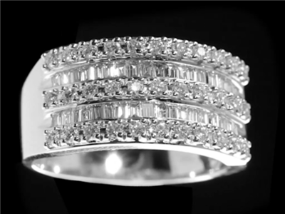 Tipo: Anillo Ring - Estilo: Tiara Real Galeria del Coleccionista - Material: Oro Blanco - Piedras: Diamantes 